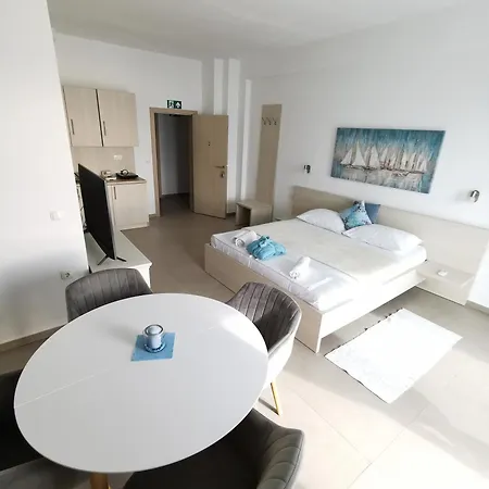Bellevue 4* Novi Vinodolski