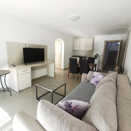 Bellevue Hotel Novi Vinodolski