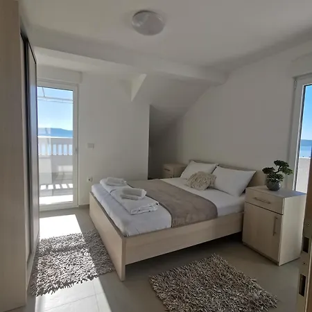 Bellevue 4* Novi Vinodolski
