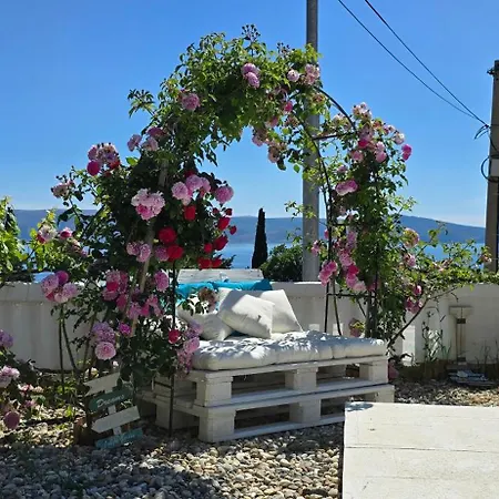 Hotel Bellevue Novi Vinodolski