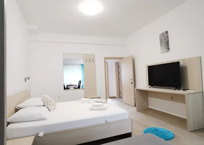 Bellevue 4* 诺维·维诺多尔斯基